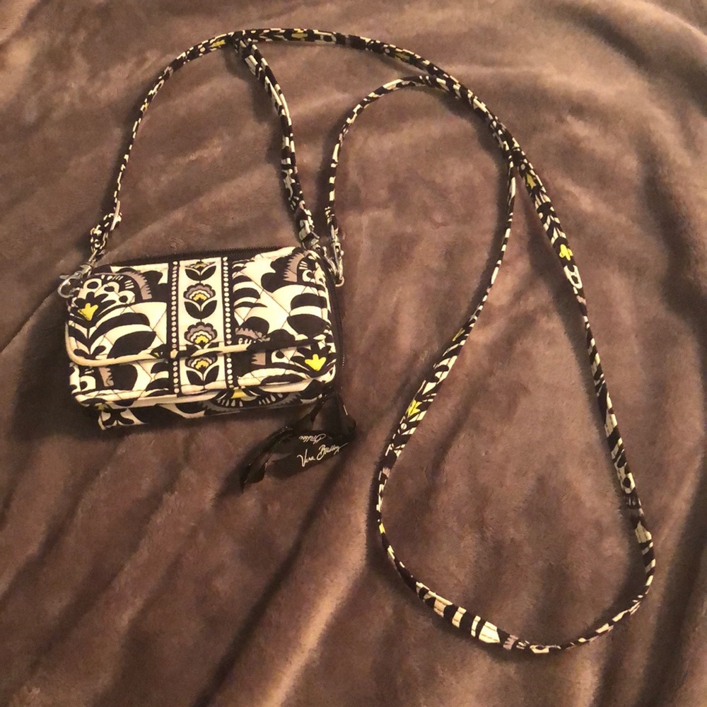 NWOT Vera Bradley Carry it All Wristlet Purse